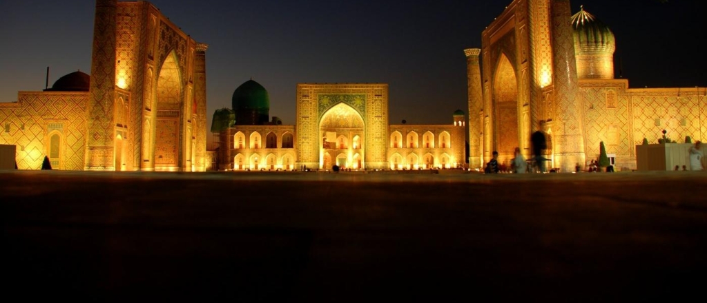 telekanal-cnn-snyal-dokumental-nyy-fil-m-duh-samarkanda