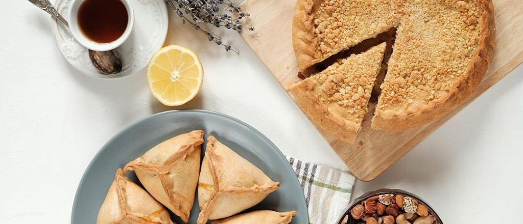 cafes-and-restaurants-serve-national-cuisine