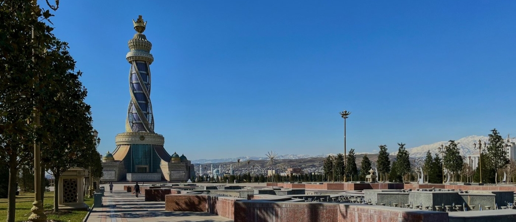 gde-gulyat-v-dushanbe-samye-krasivye-rayony-i-parki-goroda