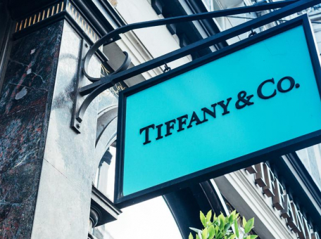 tiffany-co-zapustit-servis-dlya-prevrascheniya-nft-v-ukrasheniya