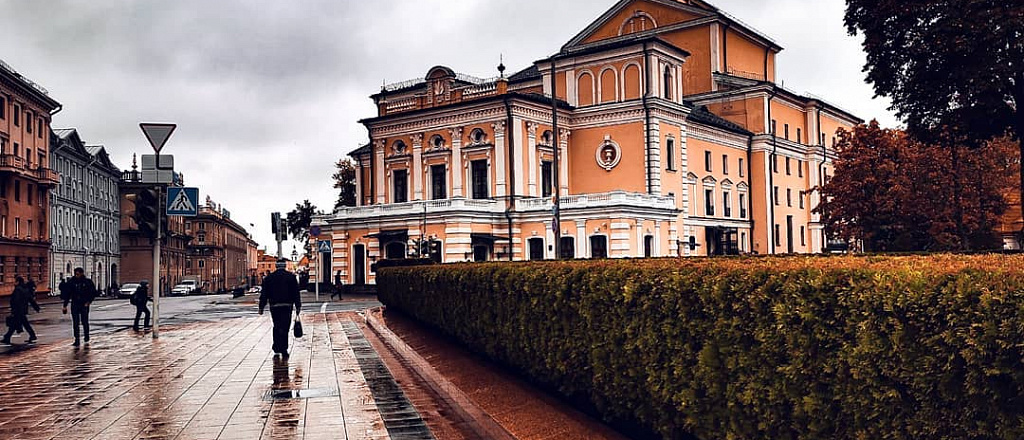 kak-otlichit-zhiteley-minska-7-kachestv-gorozhanina