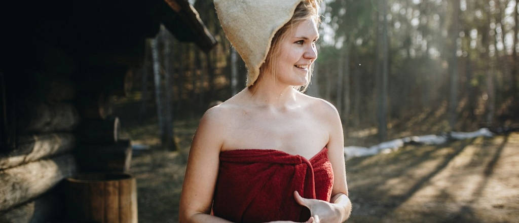 7-baths-in-almaty-with-mountain-views
