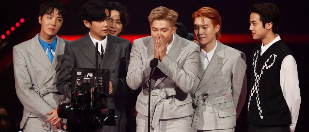 bts-stala-artistom-goda-na-premii-american-music-awards