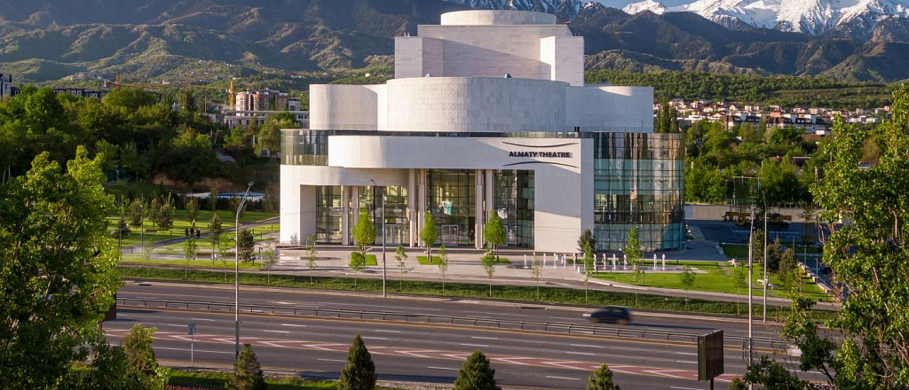 v-mae-sostoitsya-torzhestvennoe-otkrytie-almaty-theatre