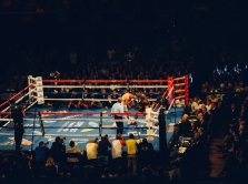murodzhon-ahmadaliev-i-bektemir-melikuziev-oderzhali-pobedy-na-professional-nom-ringe