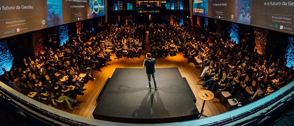 e-awards-central-naya-aziya-ob-yavleny-finalisty-i-tura