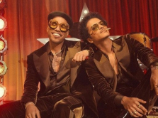 bruno-mars-i-anderson-pak-opublikovali-pervyy-al-bom-sovmestnogo-proekta-silk-sonic
