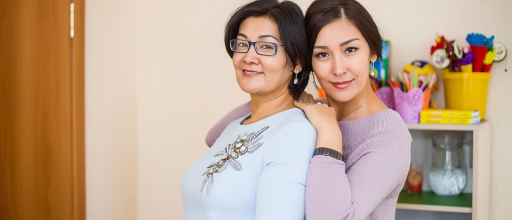 semeynoe-delo-kak-rodnye-sestry-otkryli-detskiy-sadik-v-astane