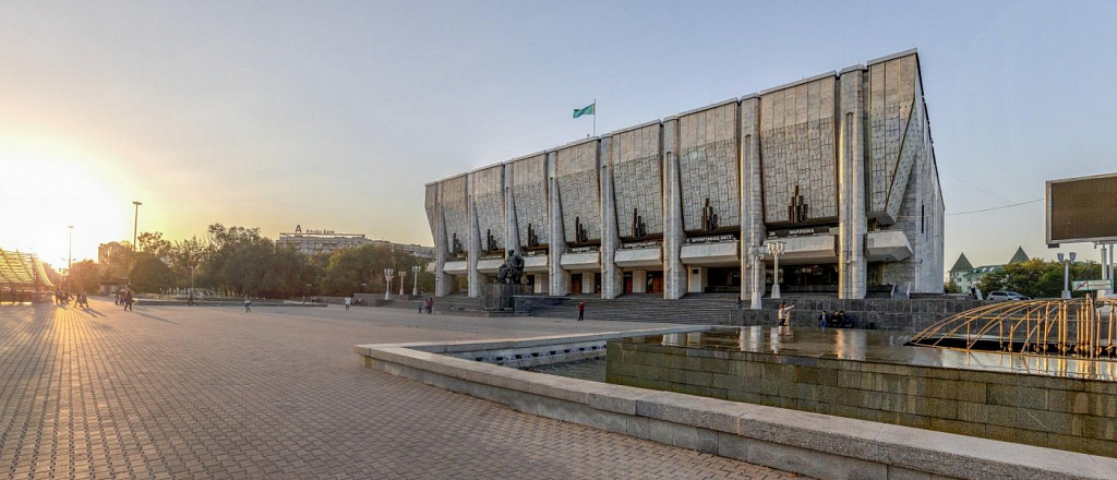 almatyda-nauryzda-baru-a-bolatyn-9-tanymal-teatr