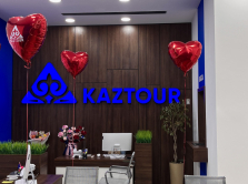 tretiy-ofis-kaztour-otkryt-v-stolichnom-trc-han-shatyr