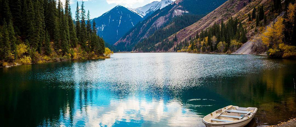 the-breathtaking-beauty-of-national-parks-of-kazakhstan-and-kyrgyzstan