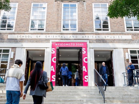 kak-postupit-na-programmu-ot-soas-university-of-london-i-nazarbayev-university-i-uchit-sya-v-londone-i-astane