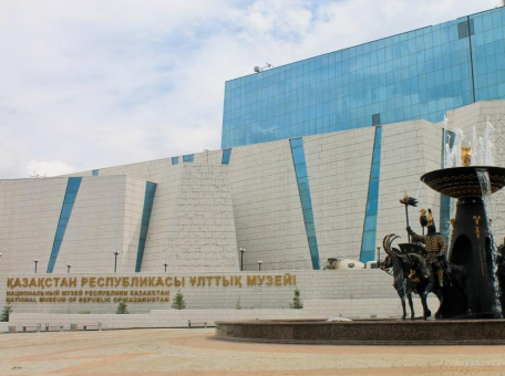 where-to-go-favorite-places-of-foreigners-in-the-capital